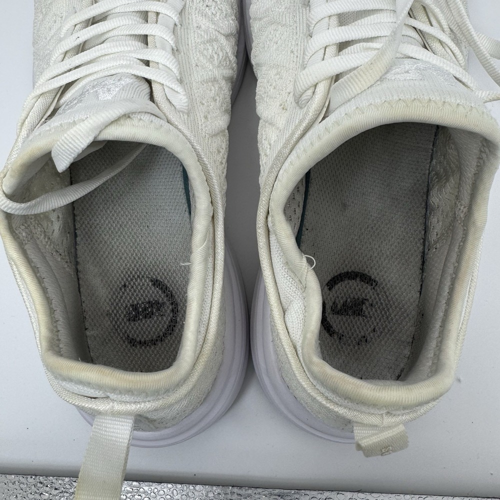 APL Unisex 3D StretchTechloom Phantom Sneaker White Cream US size Women 8.5 Men7 - Picture 9 of 11